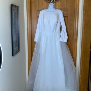 LanTing simple classic bridal white  gown NWT szL